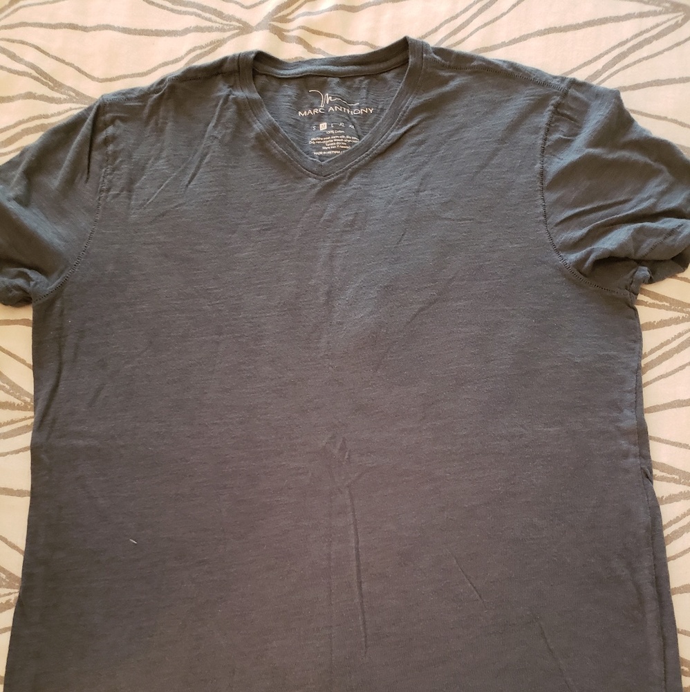 Marc Anthony V neck short sleeve shirt